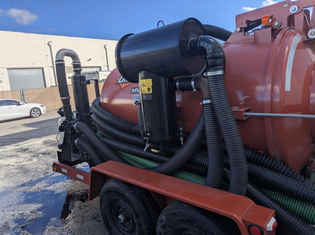 Used 2021 Ditch Witch MV800