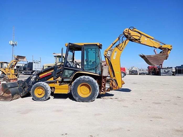 Used 2001 Caterpillar 420D