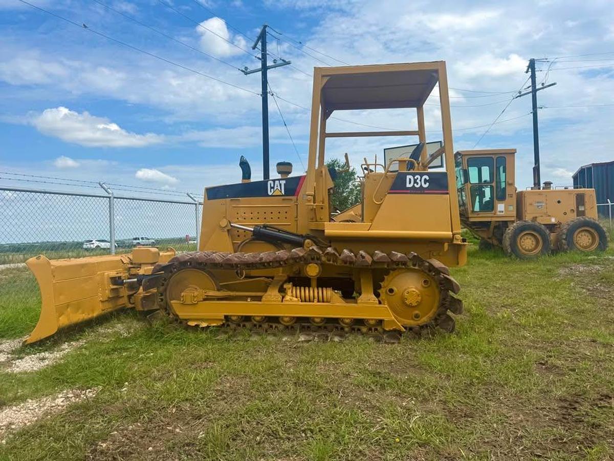 Used CAT D3C