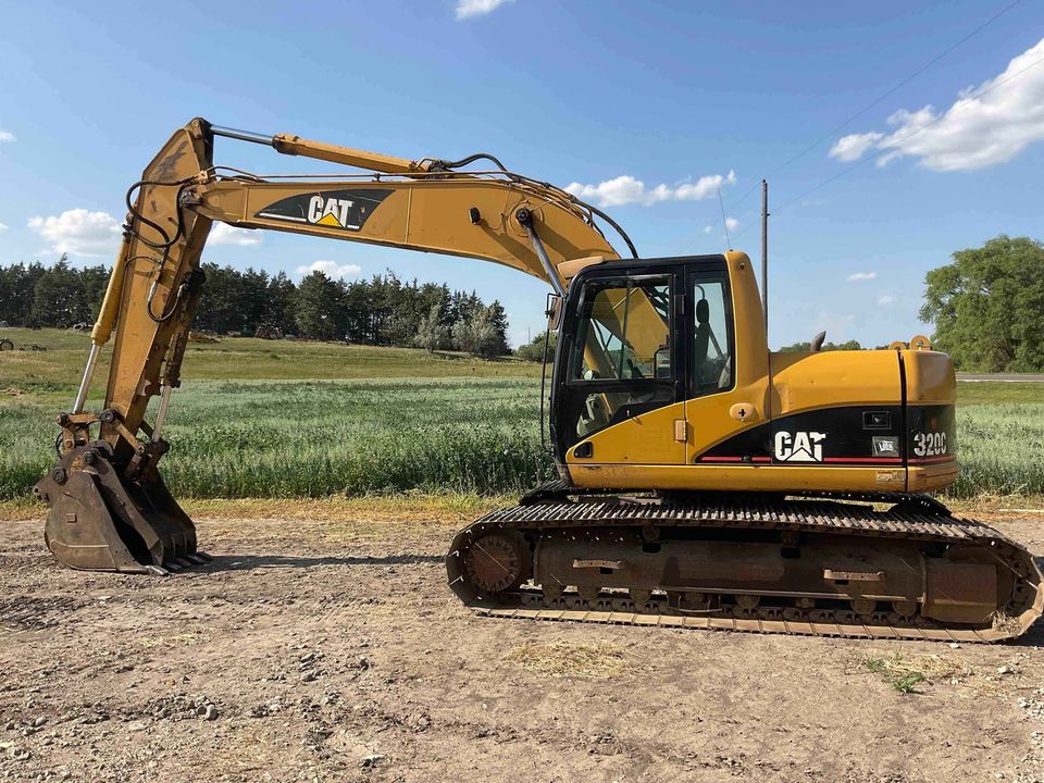 Caterpillar 320C LU