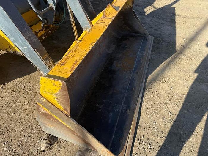 Used 2012 John Deere 310J