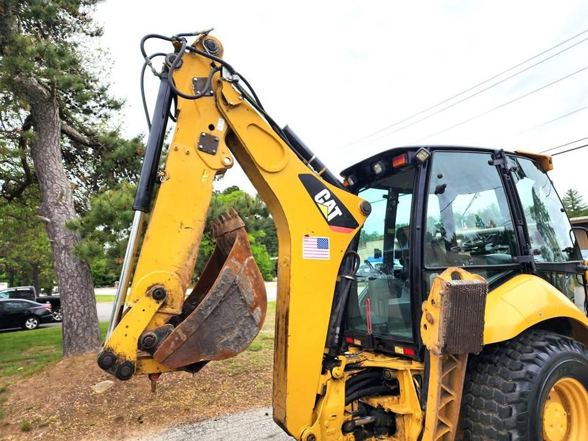 Used 2011 CAT 420E IT