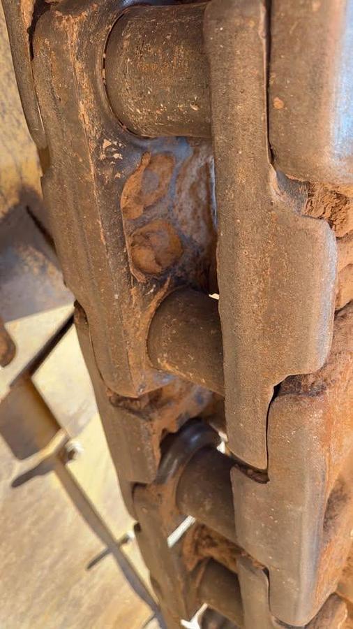 Used 2004 Caterpillar D8R Series II Dozer