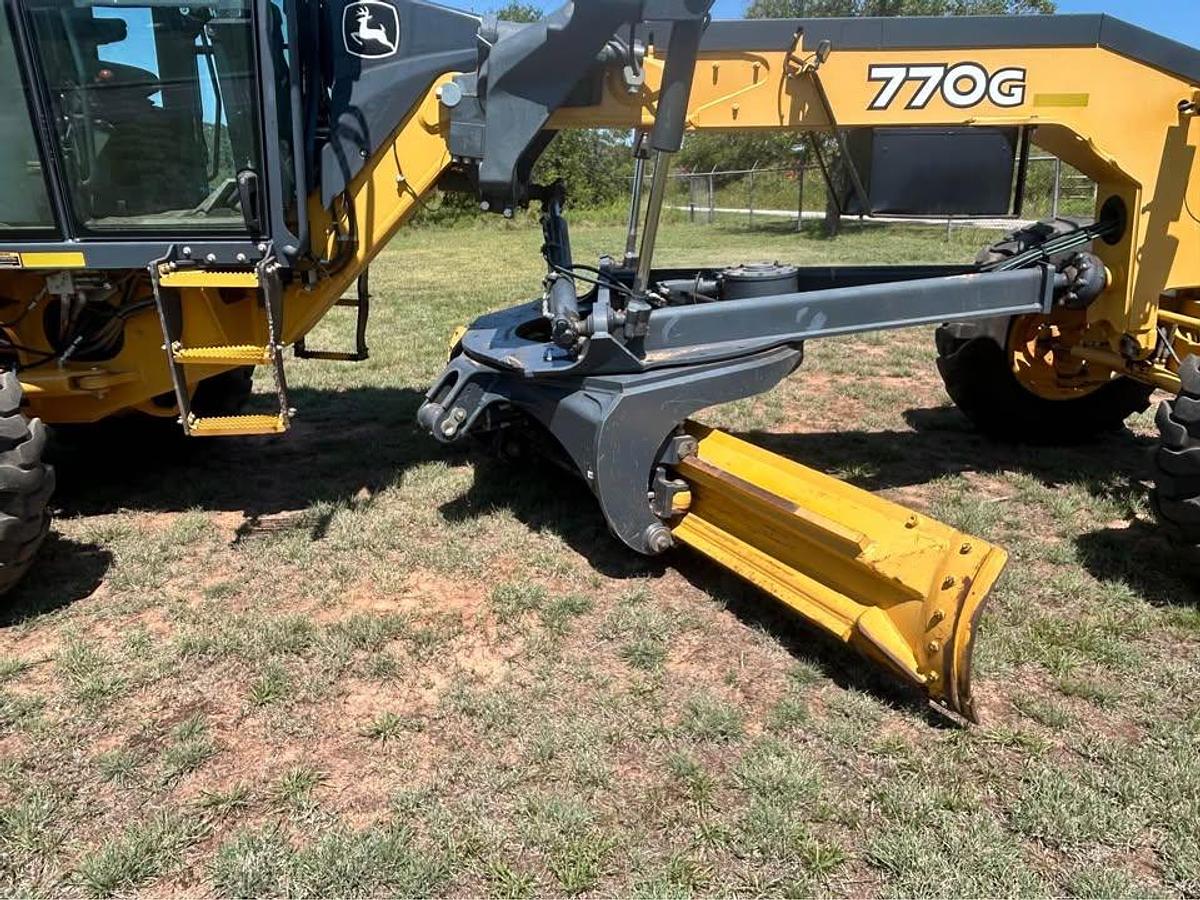 Used 2017 John Deere 770G