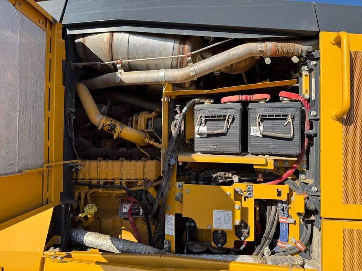 Used 2022 John Deere 620G