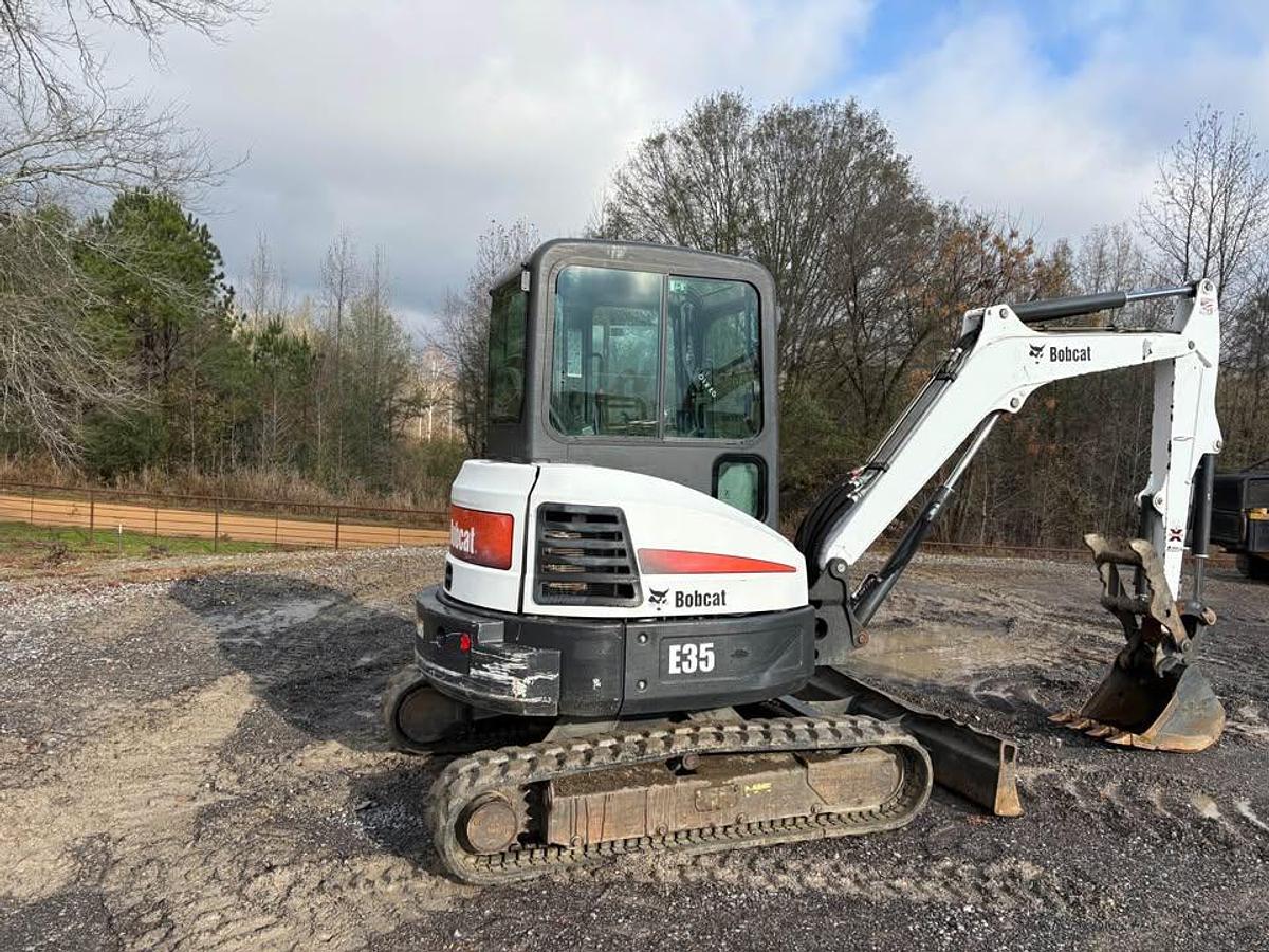 Used 2014 Bobcat E35