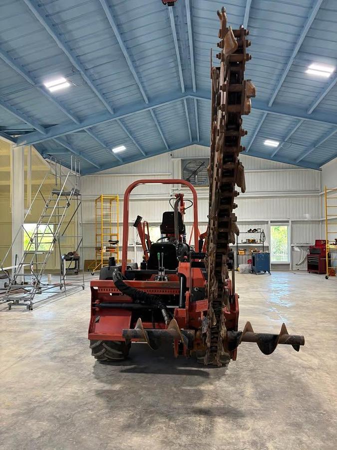 Used 2013 Ditch Witch RT80