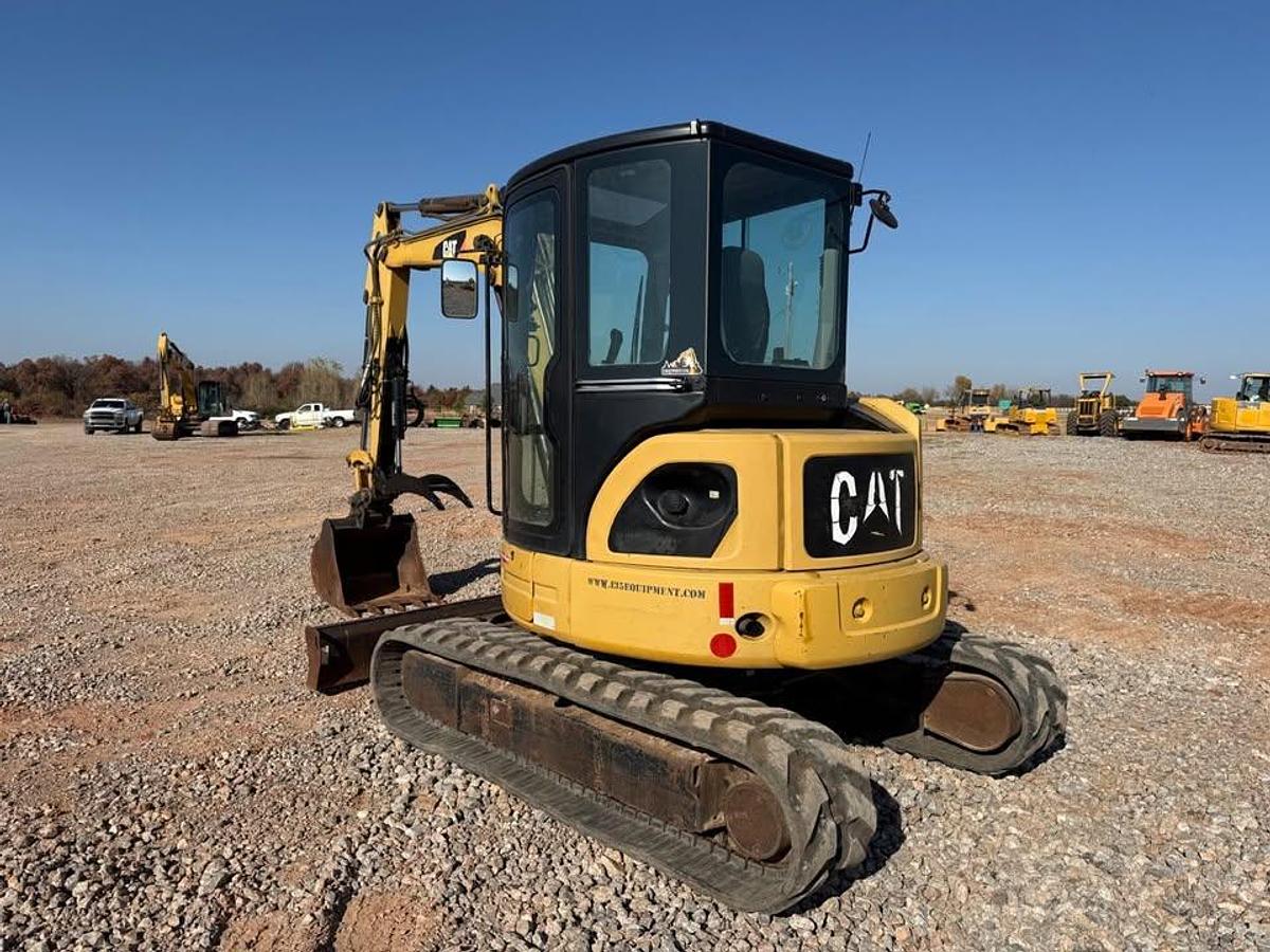 Used 2010 Caterpillar 305C CR Mini Excavator