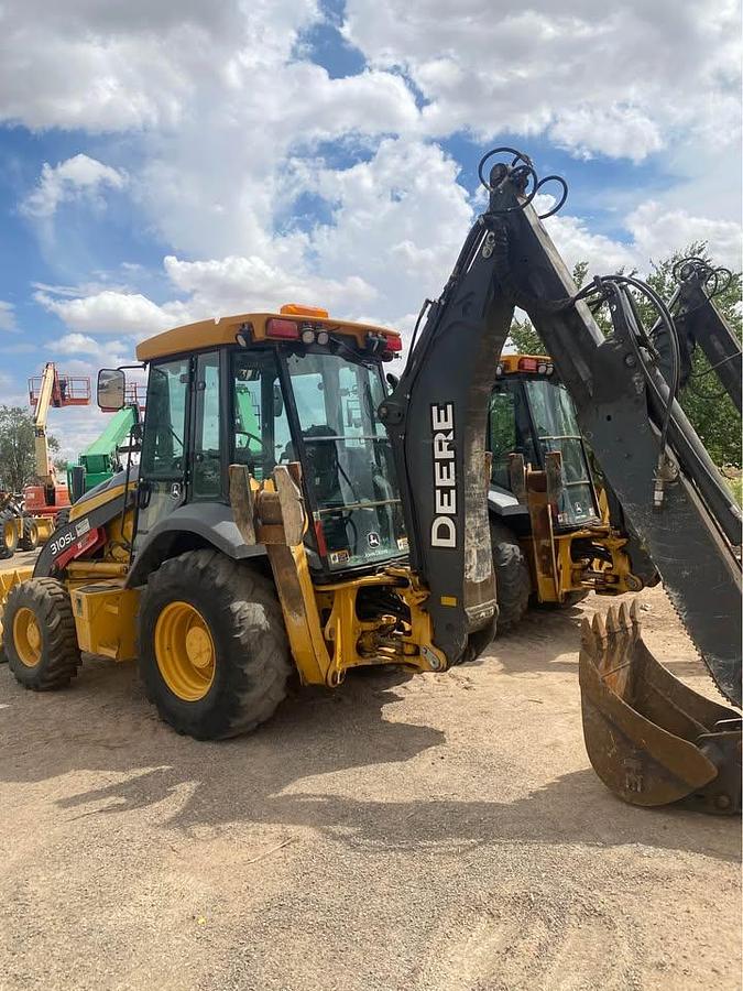 Used 2018 John Deere 310SL