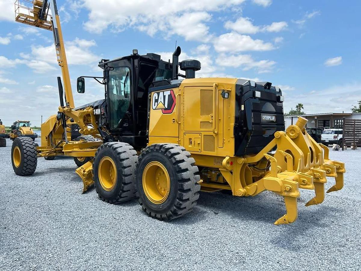 Used 2015 CAT 140M3 Motor Grader