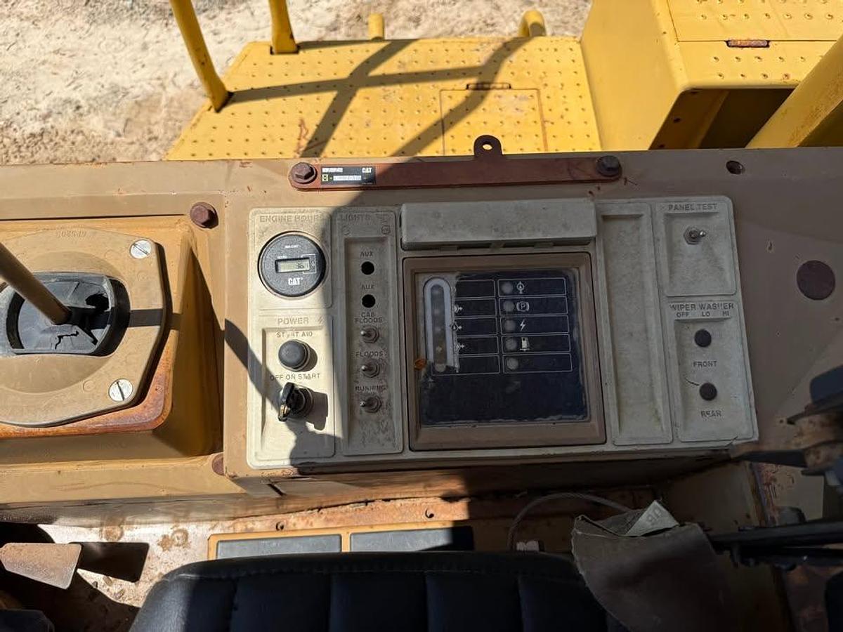 Used 1990 Caterpillar 815B