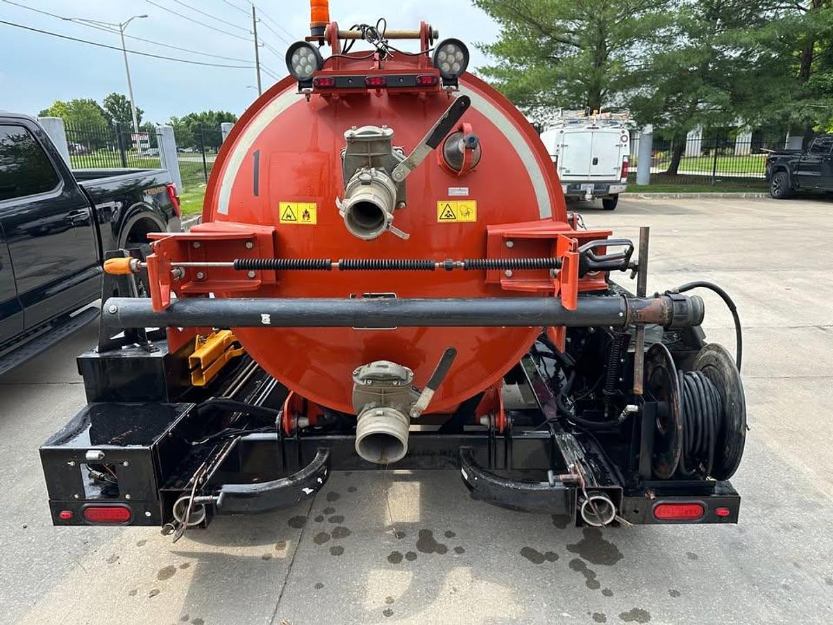 Used 2020 Ditch Witch HX30G