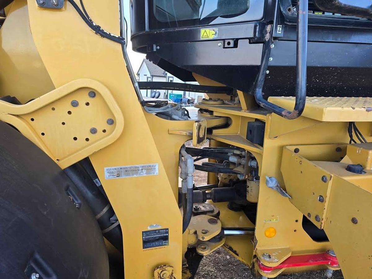 Used 2014 Cat 938K Front End Loader