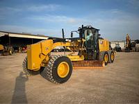 2014 Cat 140M2
