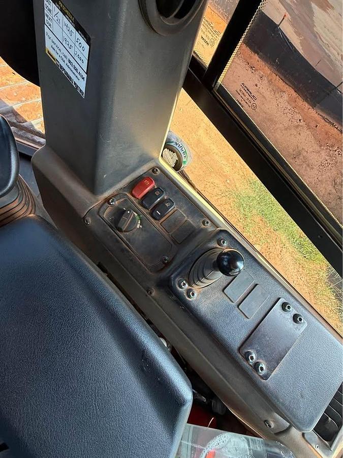 Used 2023 Caterpillar D3