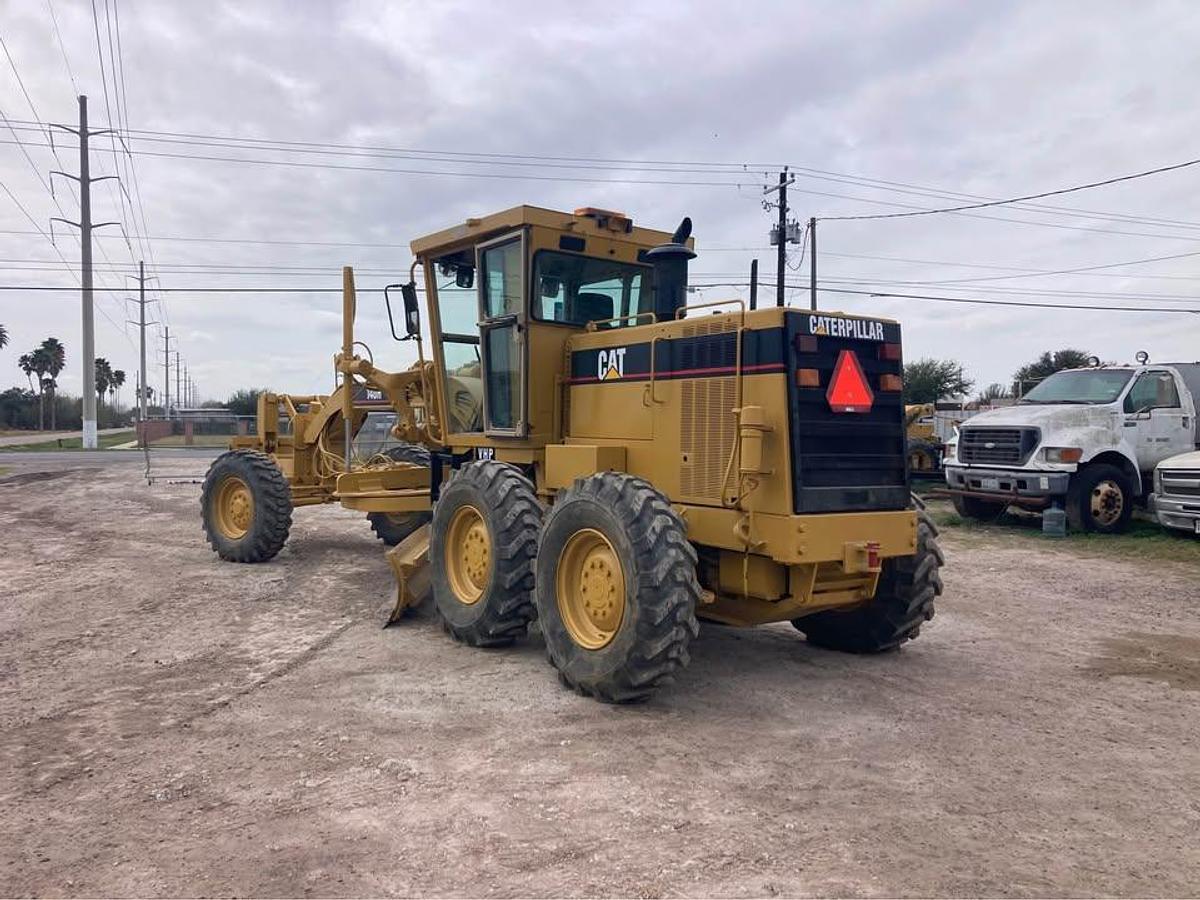 Used 1999 Caterpillar 140H