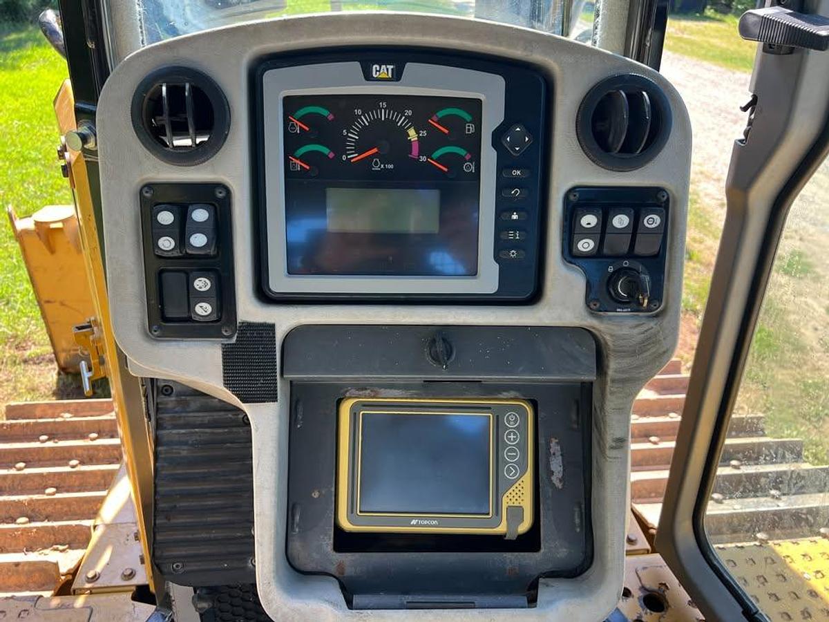 Used 2013 Cat D6T LGP
