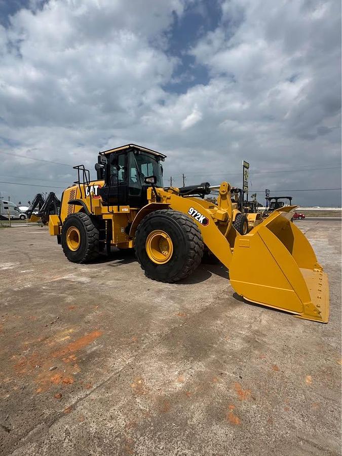 Used 2014 Caterpillar 972K