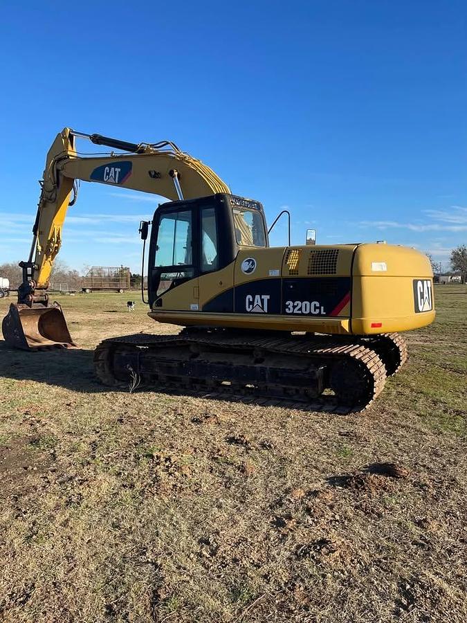 Used 2006 Caterpillar 320 CL