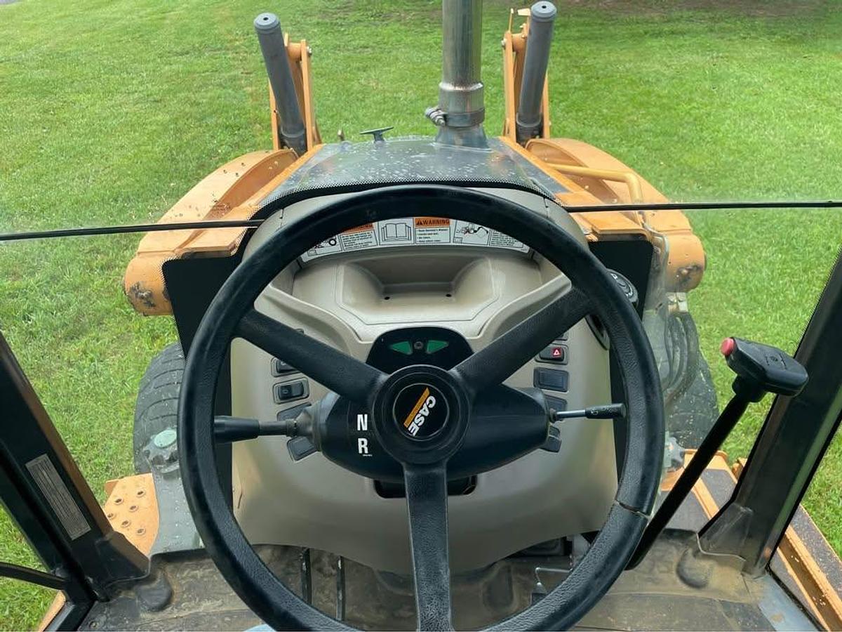 Used 2014 CASE 580SN