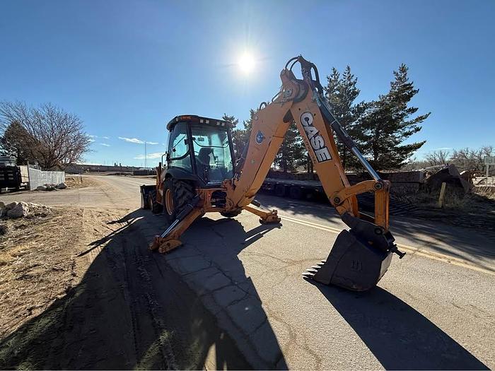 Used 2014 Case 580N