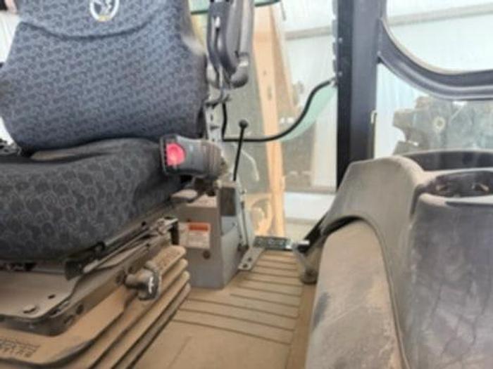 Used 2022 Case 580 N