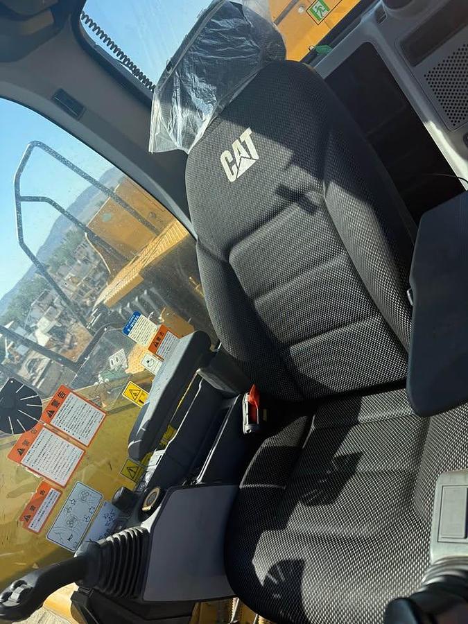 Used 2019 CAT 320 Excavator