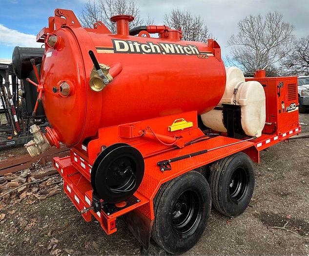 Used 2010 Ditch Witch FX30