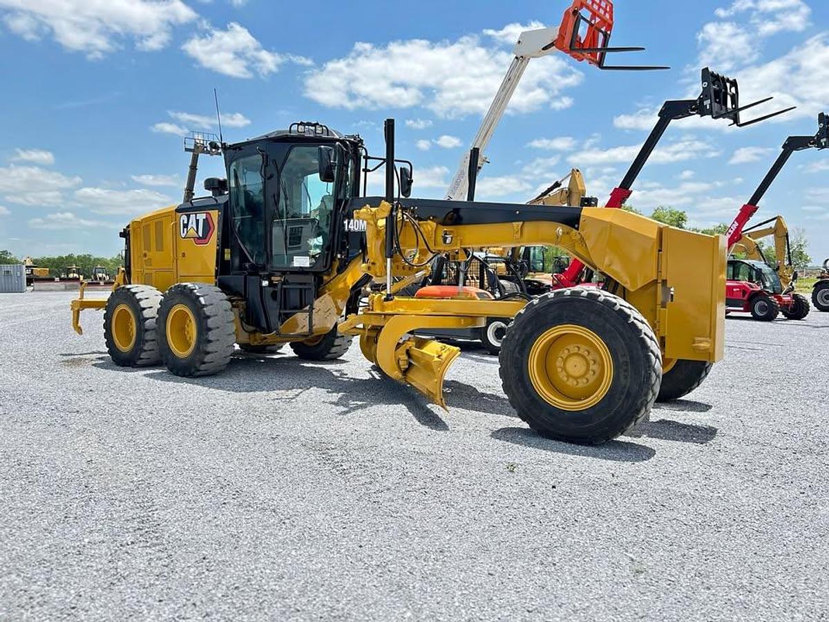 Used 2015 CAT 140M3 Motor Grader