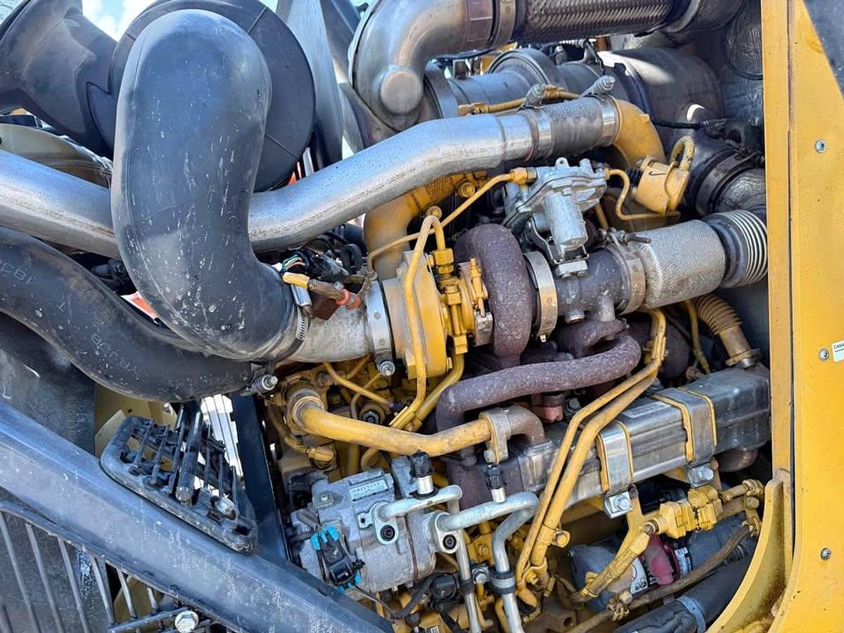 Used 2016 John Deere 710L