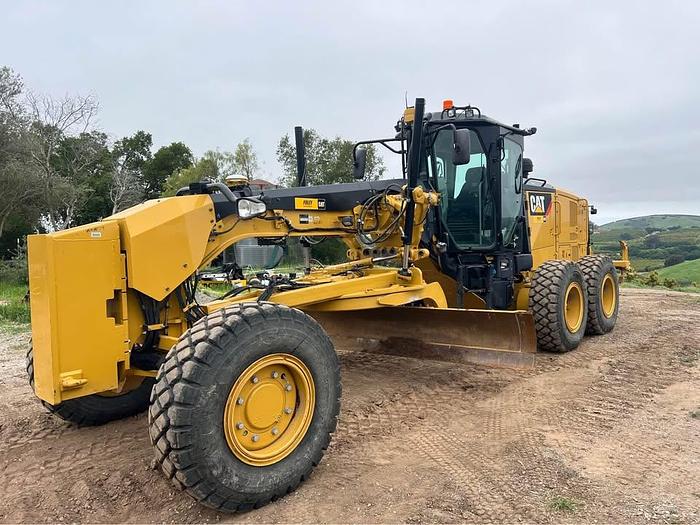 2018 Caterpillar 140 AWD M3 Motor Grader