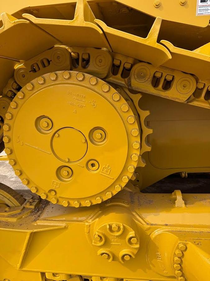 Used 2013 Caterpillar D6T LGP