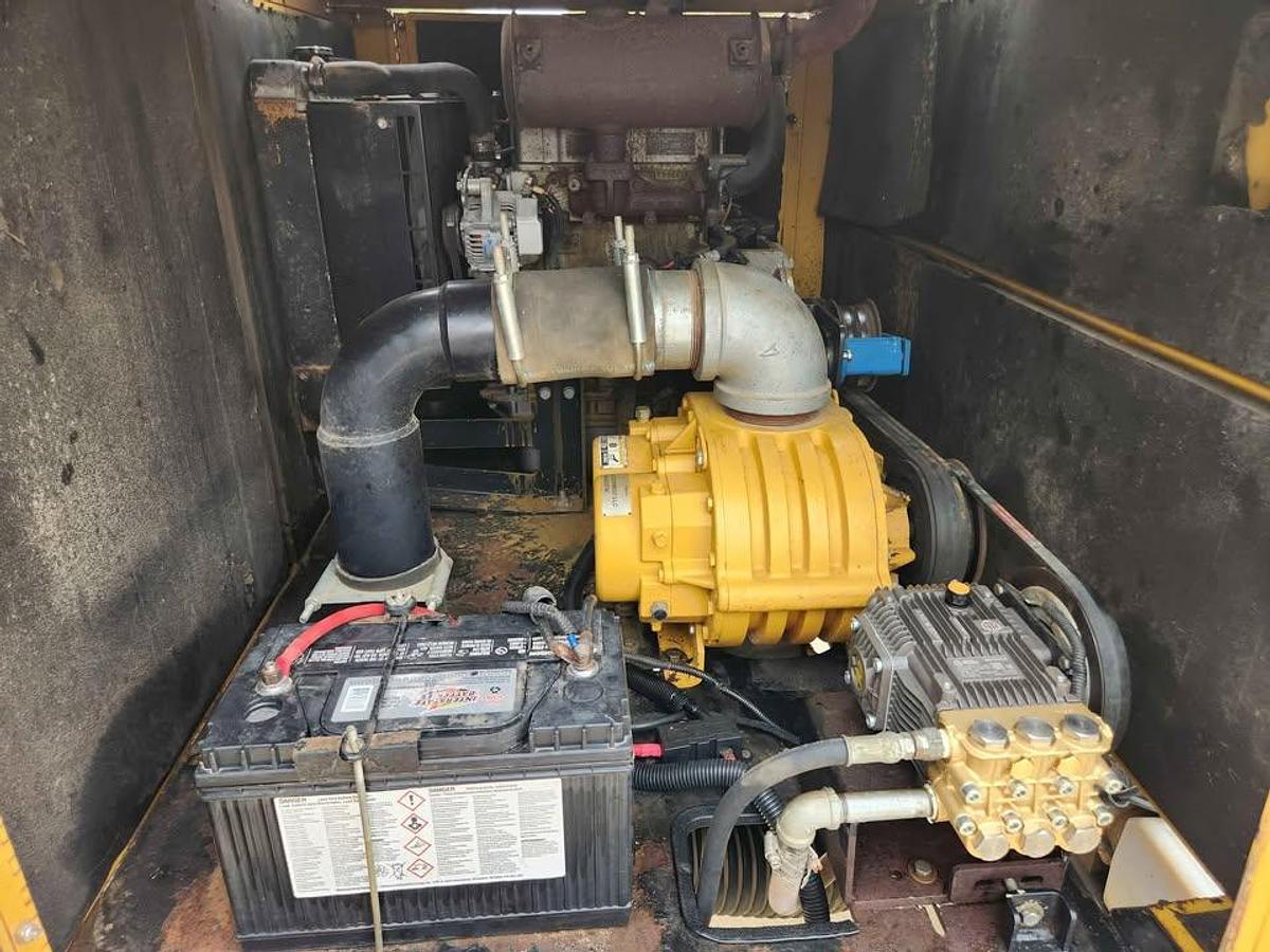 Used 2011 Vermeer LP555DT