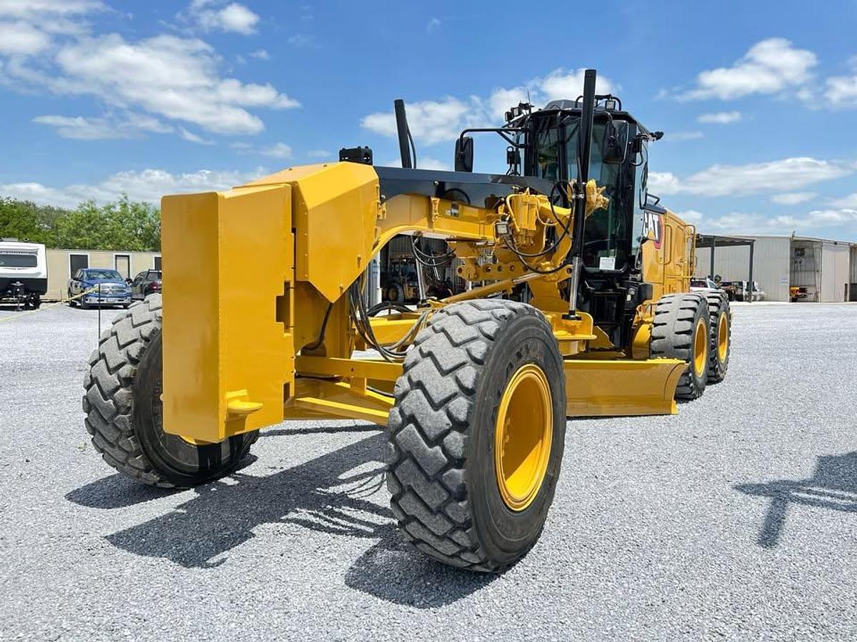 Used 2015 CAT 140M3 Motor Grader