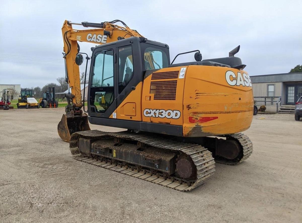 Used 2018 Case CX130D