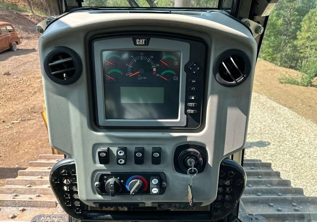 Used 2015 Caterpillar D6N XL Dozer