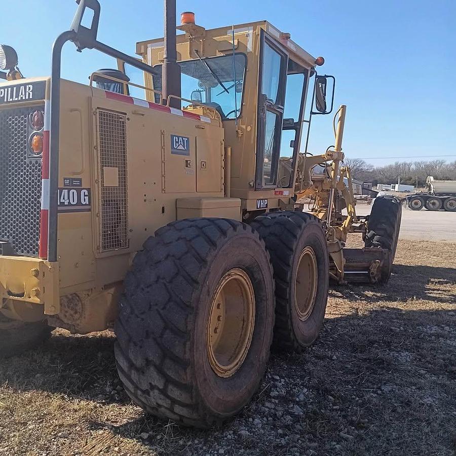 Used 1994 Caterpillar 140G