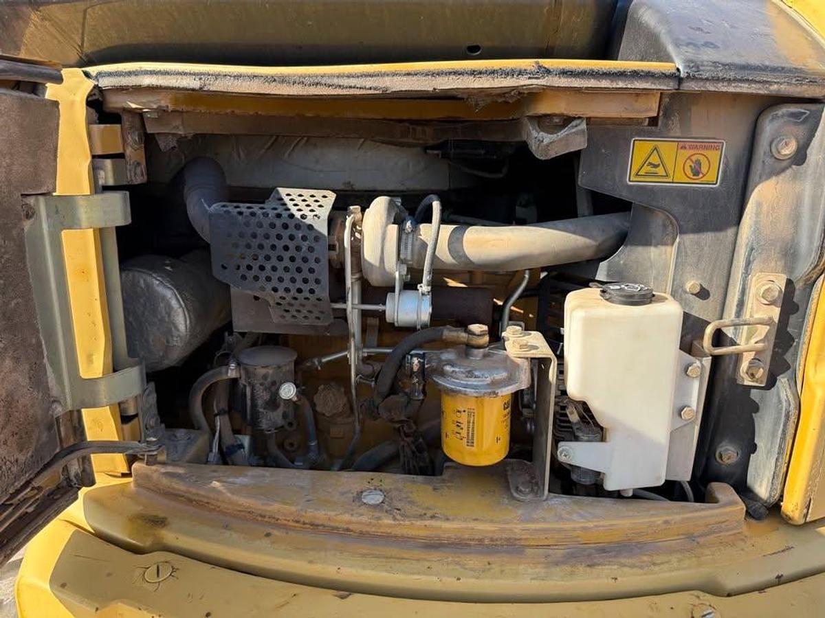 Used 2010 Caterpillar 305C CR Mini Excavator