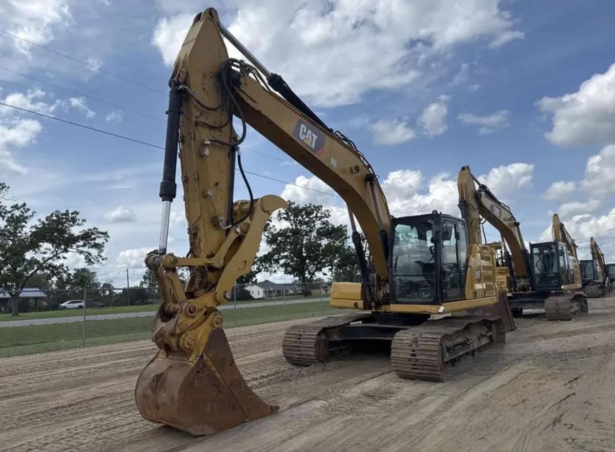 Used 2020 Caterpillar 320GC