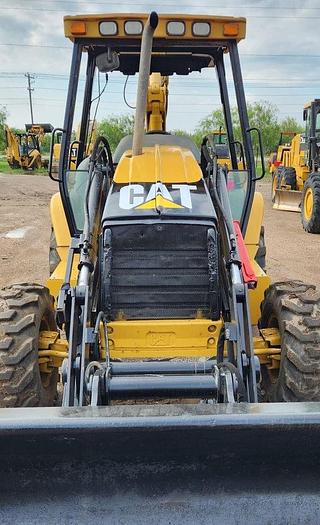 Used 2004 CATERPILLAR 420D 4x4 EXT-HOE