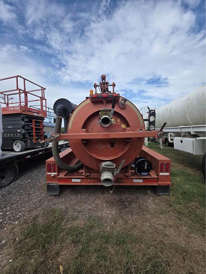 Used 2016 Ditch Witch MV800