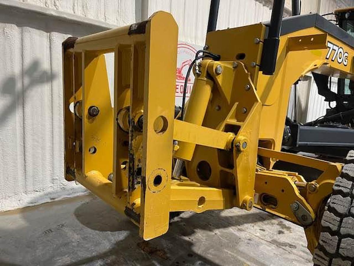 Used 2012 John Deere 770G