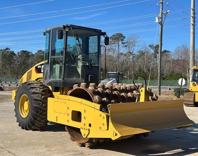 Used 2008 Caterpillar cp56