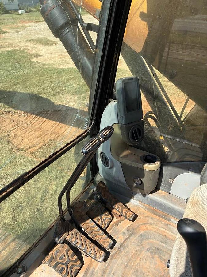 Used 2008 Caterpillar 320D L