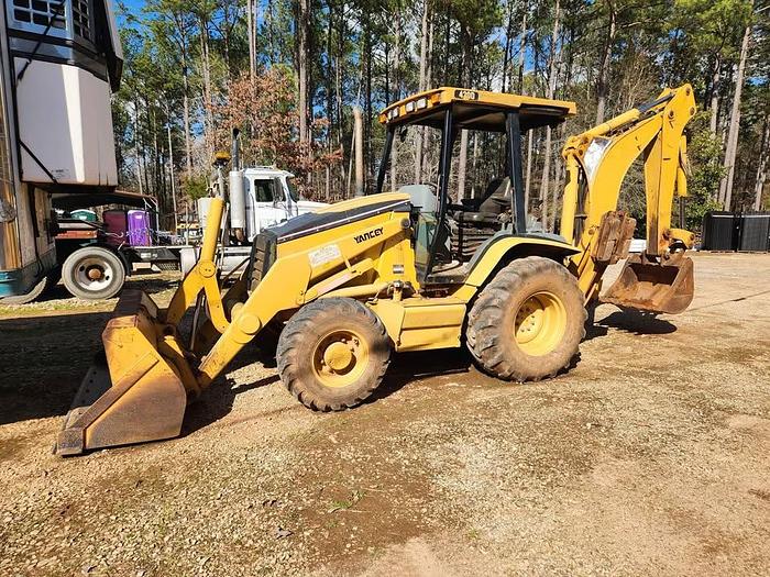 Used 2012 Caterpillar 420D