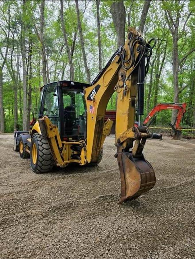 Used 2012 Caterpillar 420F IT