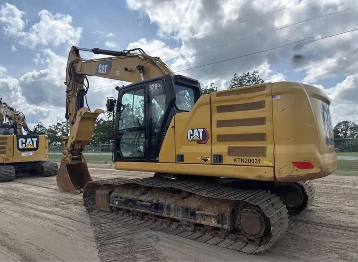 Used 2020 Caterpillar 320GC