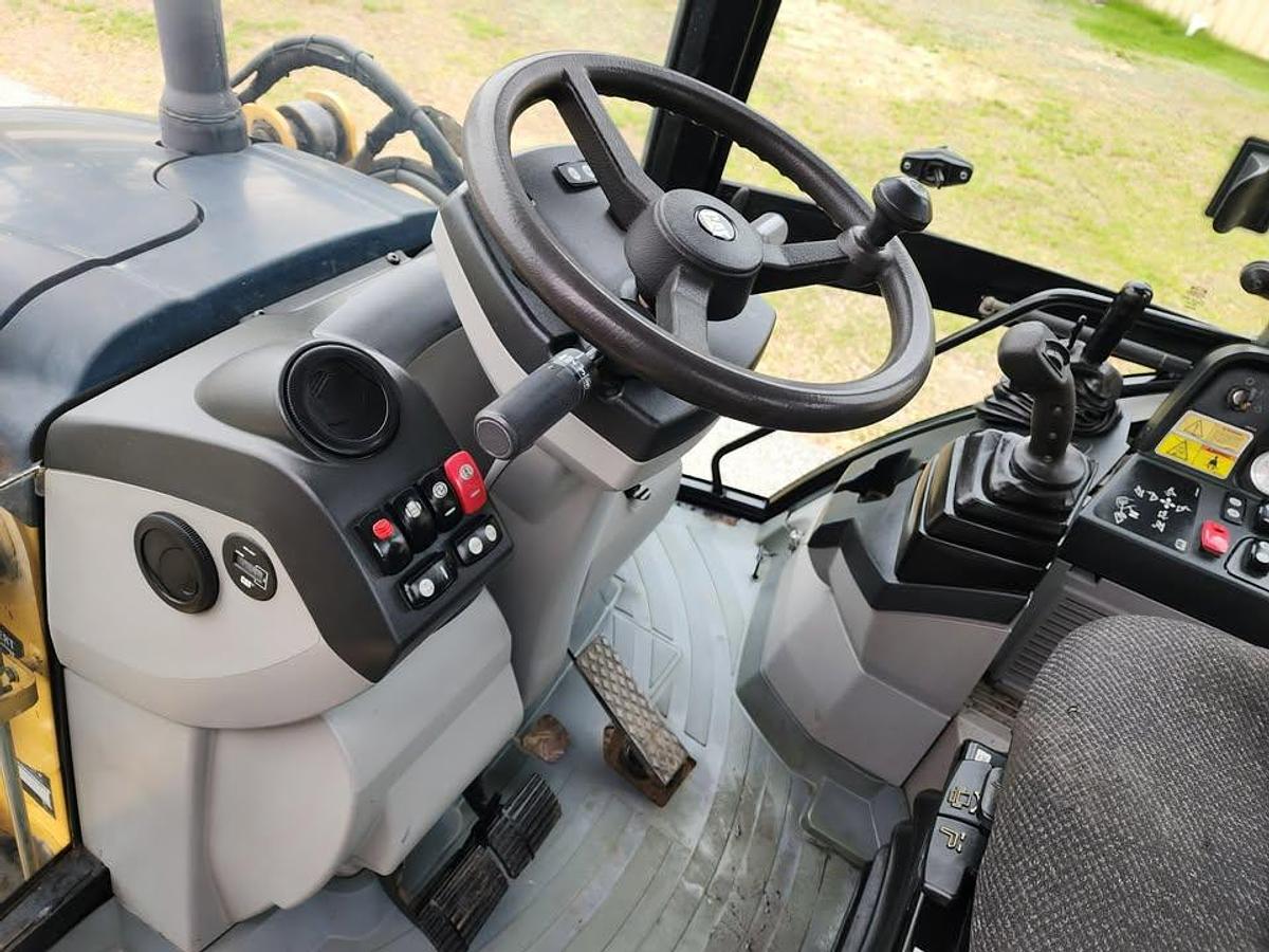 Used 2011 CAT 420E IT