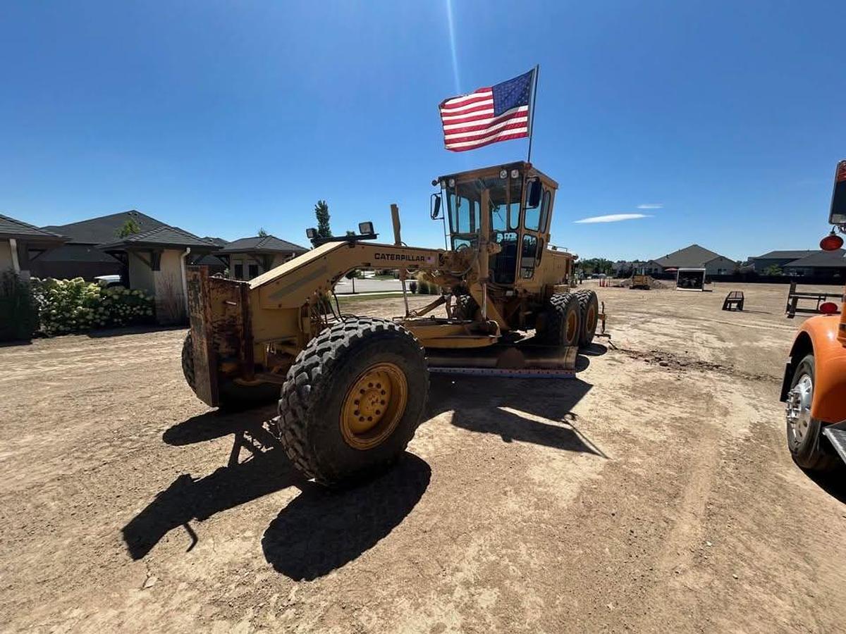 Used 1980 Caterpillar 140G