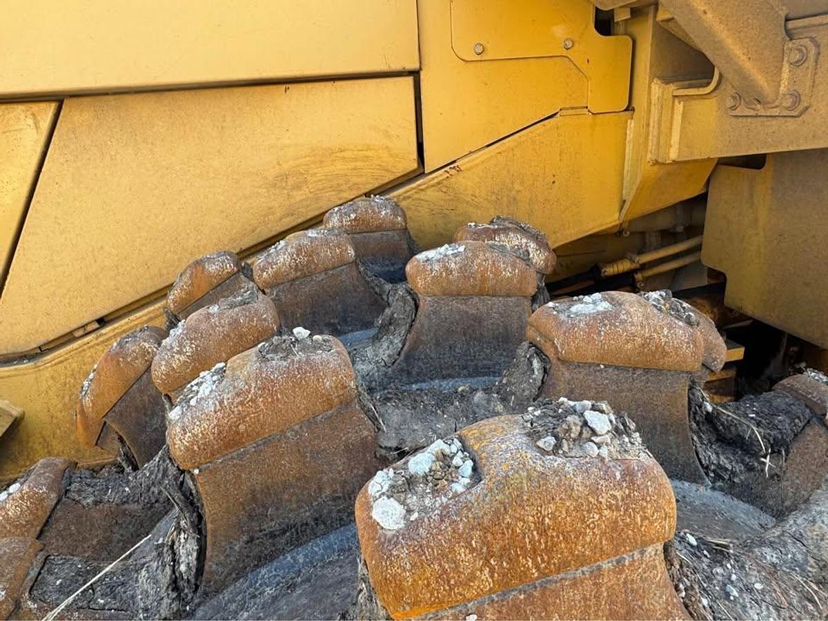 Used 1998 Caterpillar 815F